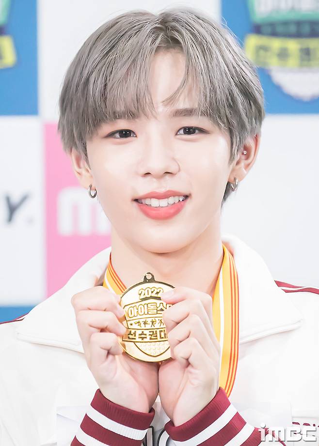 NCT sacrament, Jung Woo, Shotaro Ishinomori Recently, MBC 2022 Idol Star Championship (hereinafter referred to as ) was held at Goyang Indoor Gymnasium in Gyeonggi Province.Ten medals were taken in the 2022 six events, which were held in Cheongbaekjeon.2022three9(Is it possible to)5thirty1, 12(Is it possible to)5twentytwoeleven(Is it possible to)twofiftyE..iMBC