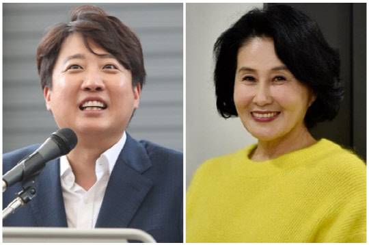 이준석(왼쪽) 전 국민의힘 대표와 전여옥 전 국회의원. <전여옥 SNS, 연합뉴스>