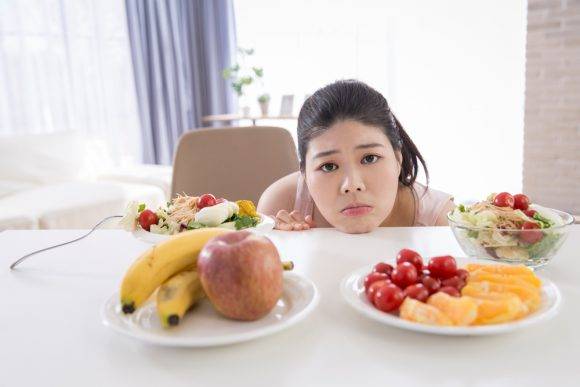 우울하거나 불안할 때는 생과일과 채소 등을 먹는 것이 좋다. [사진=클립아트코리아]