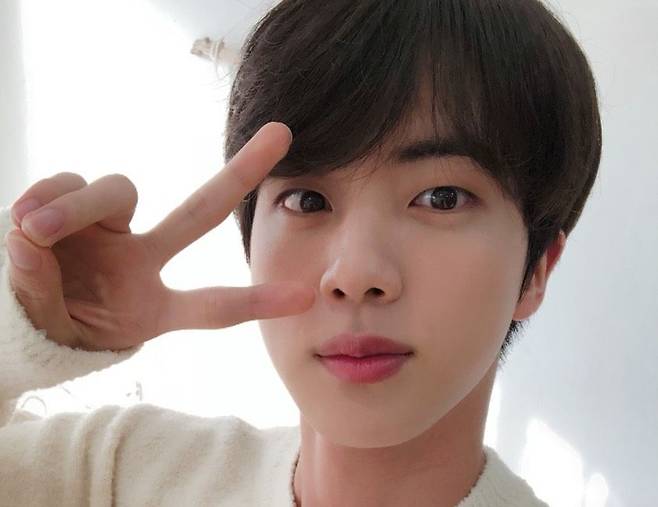 방탄소년단 진, 놀라운 민낯 미모..역시 '월와핸'
