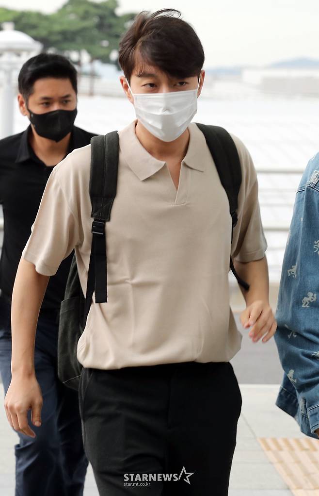 하이라이트 윤두준 '훈훈한 남친룩'[★포토]