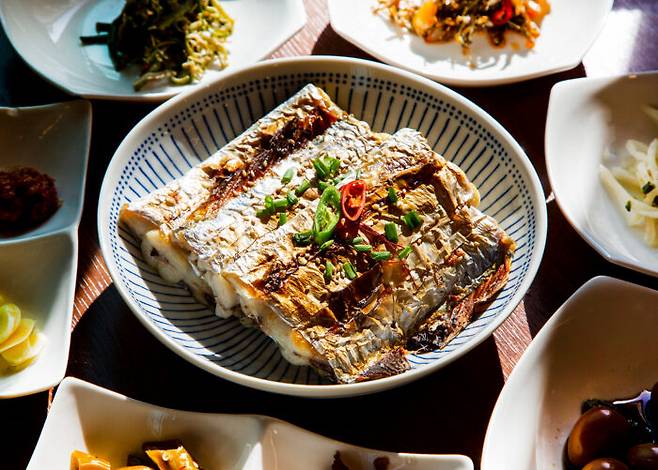 대장암을 예방하는데는 해산물을 자주 먹는 것도 도움이 된다. [사진=클립아트코리아]