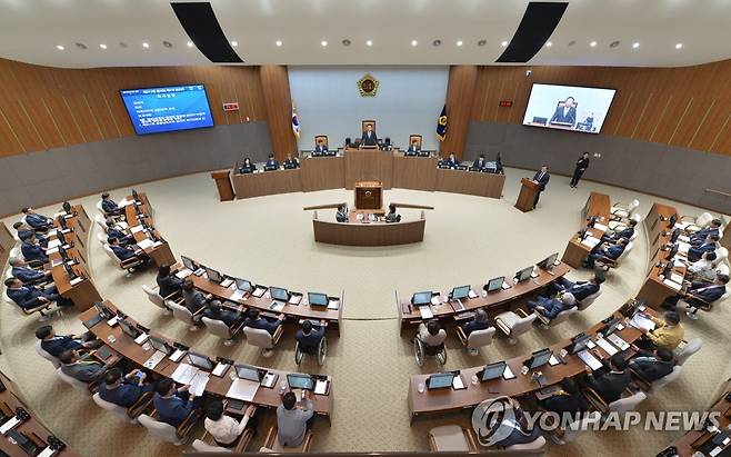 충남도의회 본회의장 [연합뉴스 자료사진]