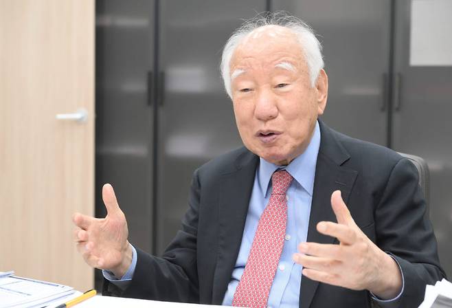 신동식 한국해사기술(KOMAC) 회장