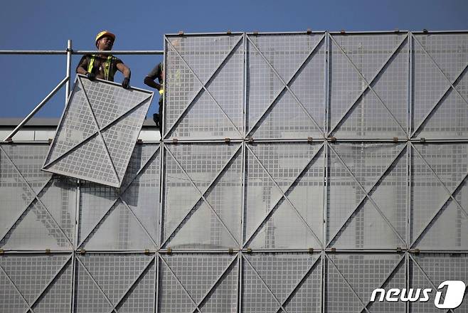 중국 베이징의 한 건설현장/ 2022.9.14 ⓒ AFP=뉴스1