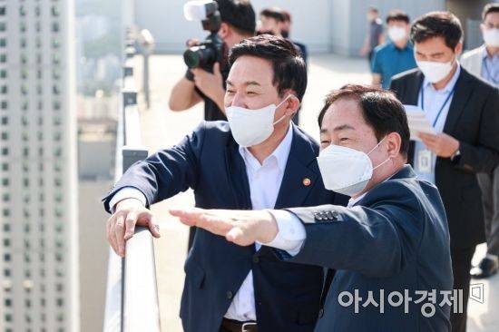 20일 남양주 다산신도시와 3기 신도시 왕숙 지구 현장을 방문한 원희룡 국토교통부 장관과 주광덕 남양주시장 [남양주시]