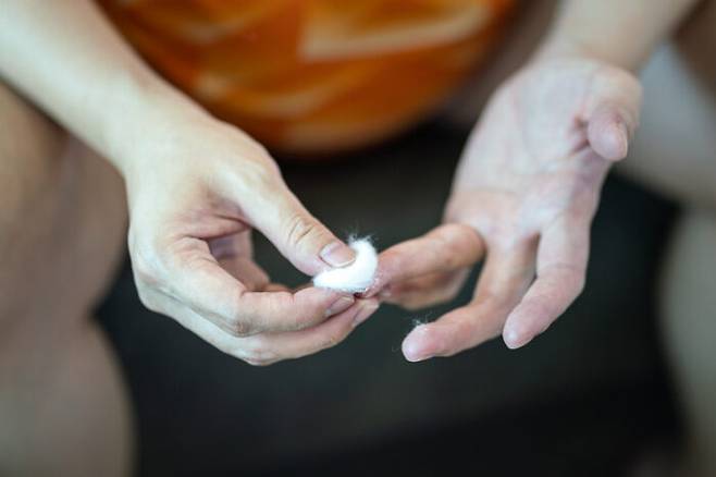 일반적인 증상은 잘 알려져 있지만 어떤 증상은 보다 미묘해서 놓치기가 쉽다. [사진=게티이미지뱅크]