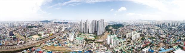 인천 대표 원도심인 송림초교 주변 구역.  인천도시공사  제공