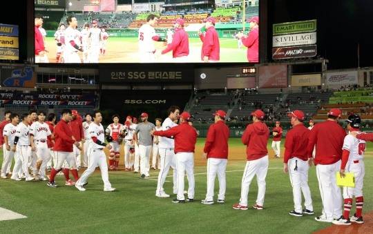 페넌트레이스 우승 매직넘버 '9'를 기록한 SSG 랜더스[SSG 랜더스 제공]