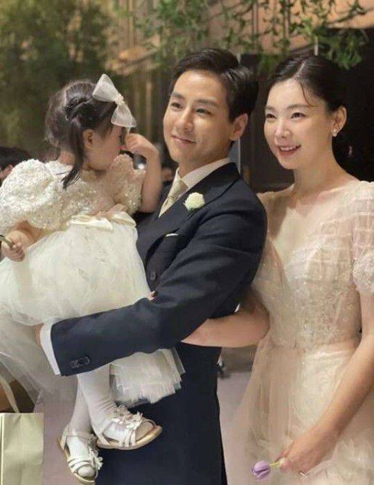 돌싱글즈 윤남기 이다은 결혼 사진/이다은 인스타그램