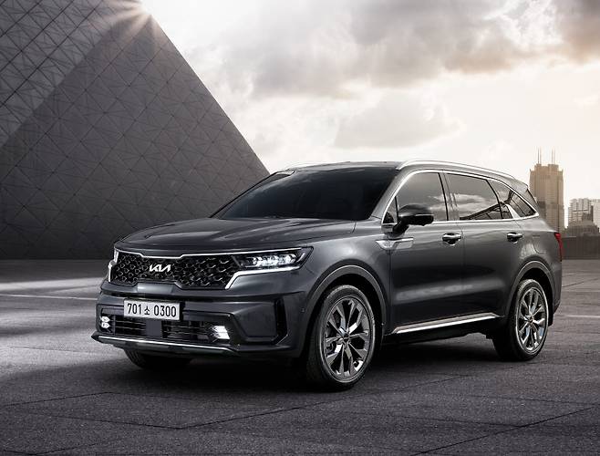 기아 쏘렌토(현행 모델).