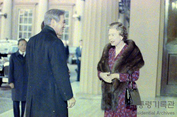 노태우 대통령 엘리자베스2세영국여왕예방(1989)