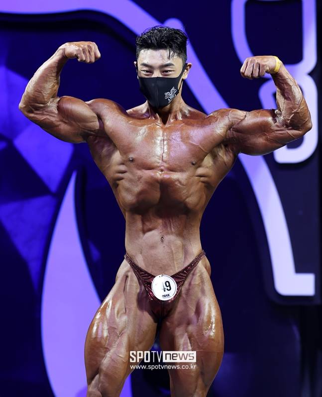 ▲ '2022 디랙스 챔피언십'이 24일 인천 파라다이스시티 크로마에서 개막했다. 이상목이 남자 클래식보디빌딩 그랑프리 우승 영예를 누렸다. ⓒ 인천, 곽혜미 기자