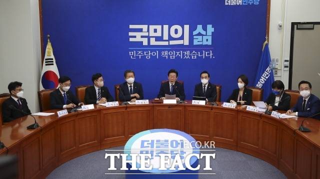 이 대표는 '전국 정당화'를 실현하기 위해 주 1회 전국 현장 최고위를 열고 지역 현안을 챙기고 있다. /이새롬 기자