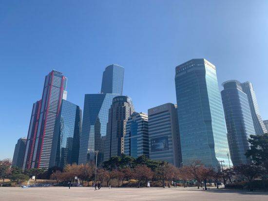 서울 여의도 오피스빌딩 전경 [사진=상가정보연구소]