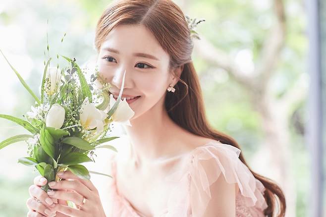 ▲ 그룹 쉬즈 출신 쇼호스트 지영. 출처ㅣ지영 인스타그램