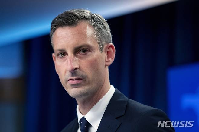 [워싱턴=AP/뉴시스] 네드 프라이스 미 국무부 대변인.