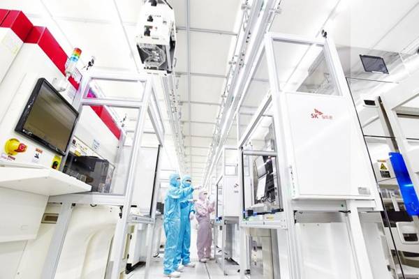 [Source: SK siltron]