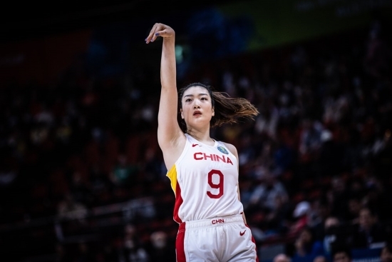 중국 여자농구 대표팀의 에이스 리멍은 이번 월드컵에서 최고의 퍼포먼스를 선보이고 있다. 사진=FIBA 제공