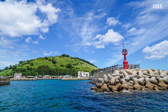 드라마 우리들의 블루스에 나왔던 비양도. 사진 출처 비짓제주.