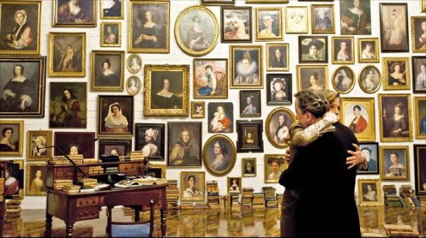 영화 ‘베스트 오퍼’의 한 장면.