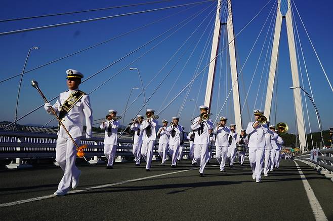 [해남=뉴시스] 명량대첩축제 출정식 퍼레이드. *재판매 및 DB 금지