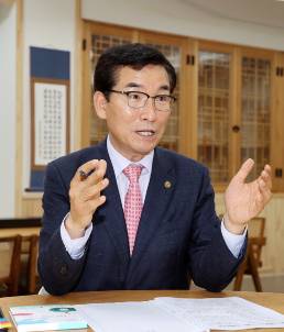 윤건영 충북도교육감