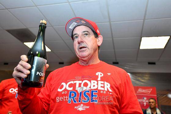 필라델피아 필리스의 포스트시즌 진출을 이끈 롭 톰슨 감독 대행. 게티이미지