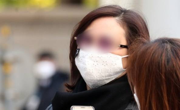 정경심 전 동양대 교양학부 교수(왼쪽). 뉴스1