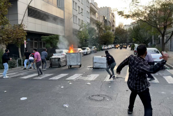 지난달 이란 수도 테헤란에서 열린 시위 모습. 사진=AFP연합뉴스