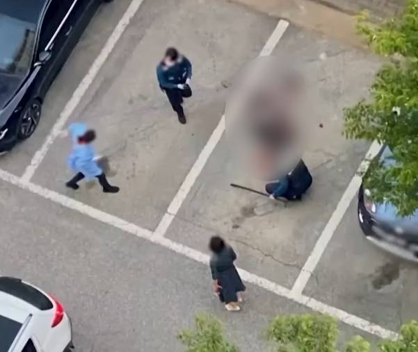 해당 아파트 입주민이 촬영한 범행 당시 상황./MBC 유튜브