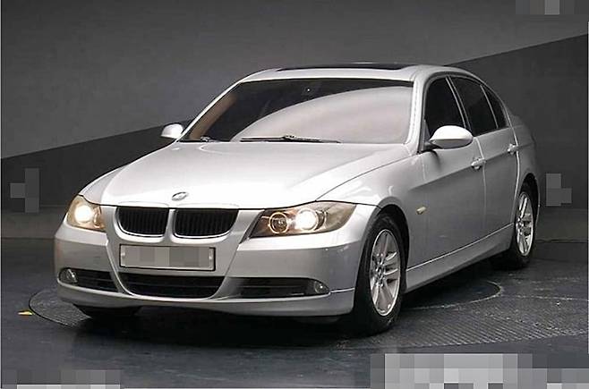 195만원으로 책정된 BMW 320i [사진출처=엔카닷컴]