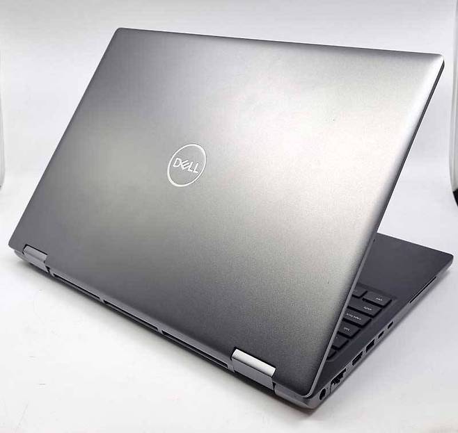 델 프리시전 7670