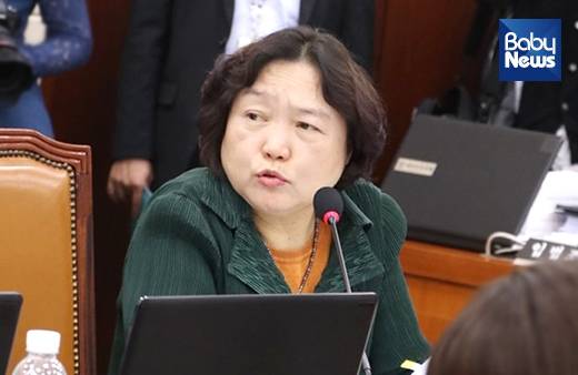 국회 보건복지위원회 소속 인재근 더불어민주당(서울 도봉갑) 국회의원. ⓒ인재근의원실