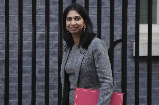 수엘라 브레이버먼 영국 내무부 장관. 연합뉴스