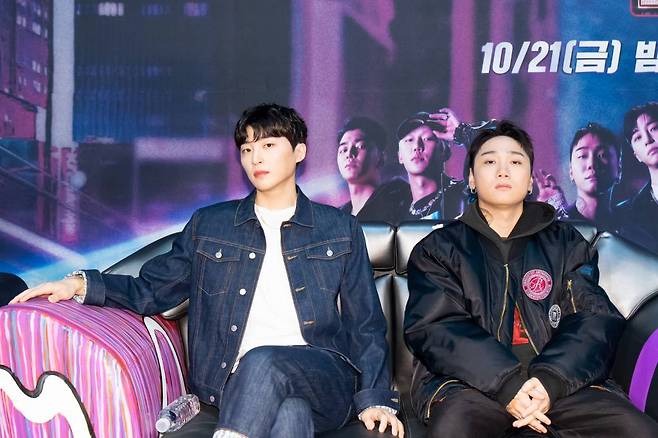 알티, 저스디스가  21일 오후 온라인 생중계로 진행된 엠넷 예능 '쇼미더머니 시즌11' 제작발표회에 참석해 포즈를 취하고 있다. /사진제공=엠넷 2022.10.21 /사진=이동훈 기자 photoguy@