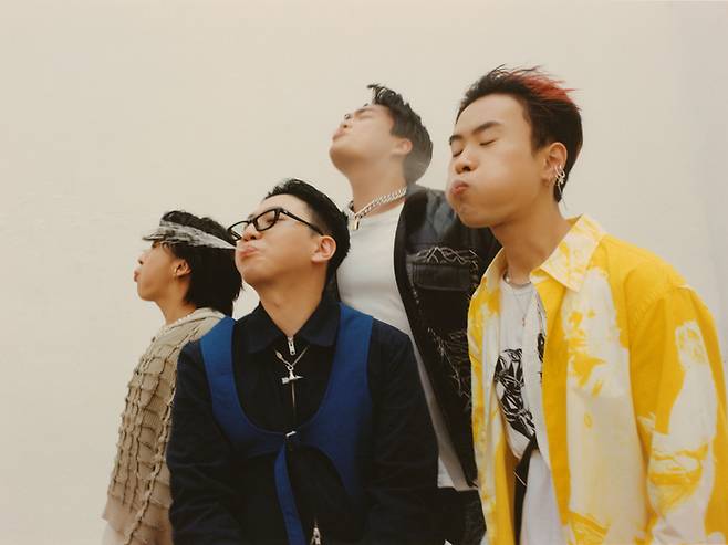 MPMG MUSIC (엠피엠지 뮤직) 제공