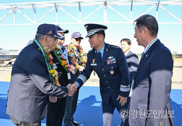 ▲ 6·25전쟁 공군작전 전승을 기념하고 조국을 위해 헌신한 호국영령을 추모하는 ‘제73회 공군작전 전승기념행사’가 공군 제18전투비행단에서 개최됐다.