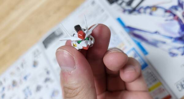 - 잘 만들어진 것 같다 (사실 내부 부품이 부러졌는데 다행히 티가 나지 않은...)