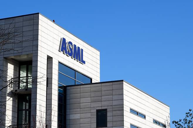 네덜란드 아인트호벤시 인근 벨트호벤에 있는 ASML 본사의 모습. [ASML 홈페이지]