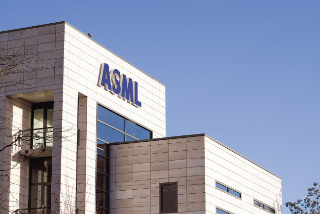 네덜란드 아인트호벤시 인근 벨트호벤에 있는 ASML 본사 모습. [ASML 홈페이지]