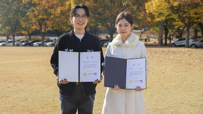 대구대학교 패션디자인학과 학생들이 2022년 국제 디지털 패션 콘테스트에서 대상을 수상했다 *재판매 및 DB 금지