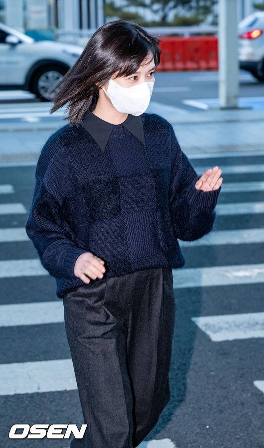 [OSEN=인천공항, 민경훈 기자]박은빈이 출국장으로 이동하고 있다. 2022.11.04 / rumi@osen.co.kr