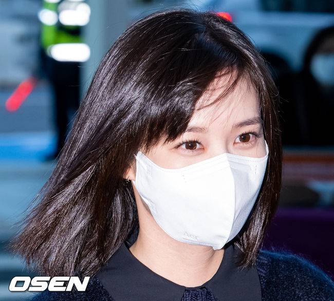 [OSEN=인천공항, 민경훈 기자]박은빈이 출국장으로 이동하고 있다. 2022.11.04 / rumi@osen.co.kr