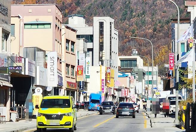 인적 드문 태백 시내 거리 [촬영 배연호]