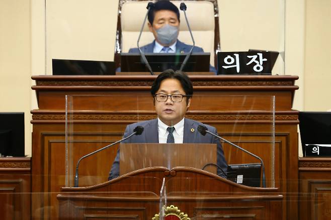 김기홍 강원도의회 부의장. 강원도의회 제공