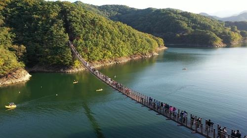 제천 옥순봉 출렁다리 [제천시 제공. 재판매 및 DB 금지]