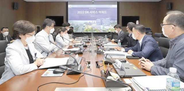 한국표준협회는 지난달 용인세브란스병원에서 ‘2022 DX서비스어워드’ 현장심사를 진행했다. 한국표준협회 제공