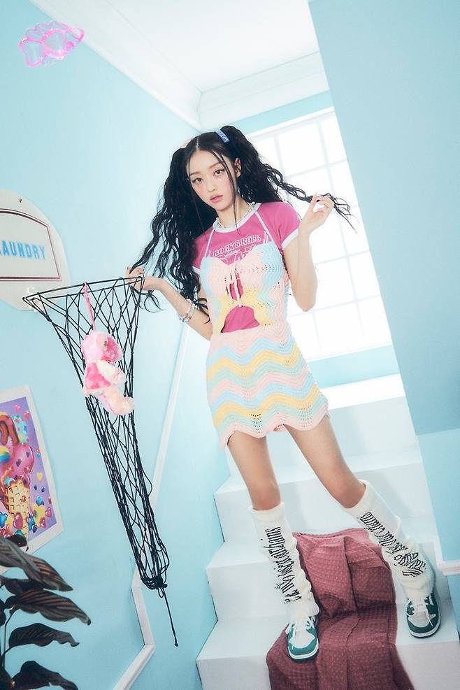 [서울=뉴시스] 오마이걸 유아. 2022.11.08. (사진 = 더블유엠엔터테인먼트 제공) photo@newsis.com *재판매 및 DB 금지