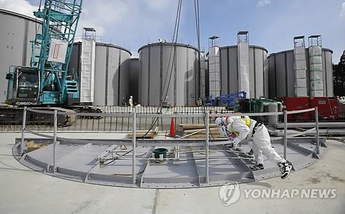 후쿠시마 제1원전 오염수 보관 탱크 [EPA 연합뉴스 자료 사진. 재판매 및 DB 금지]